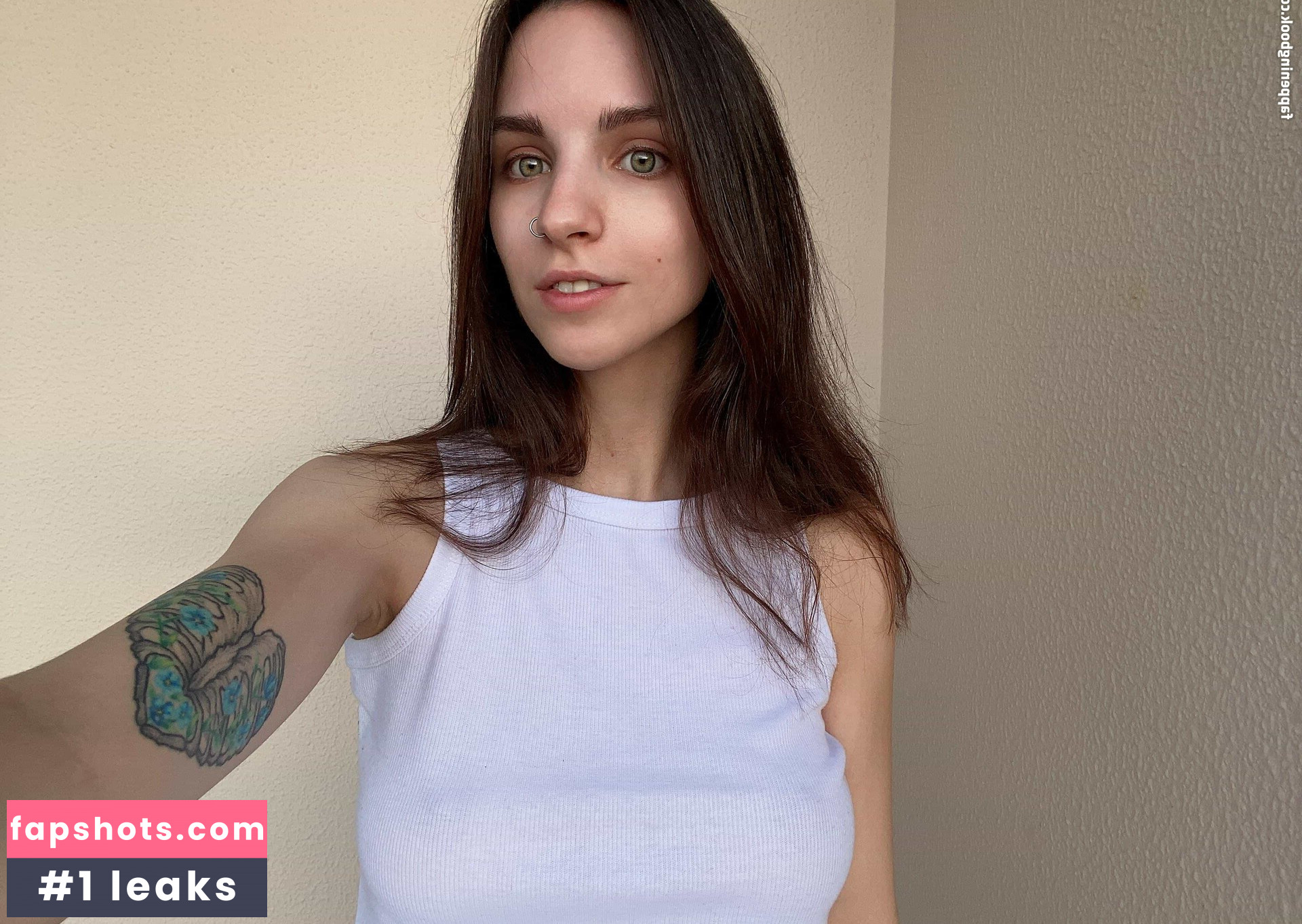 Lisa Joyce gallery photo #13