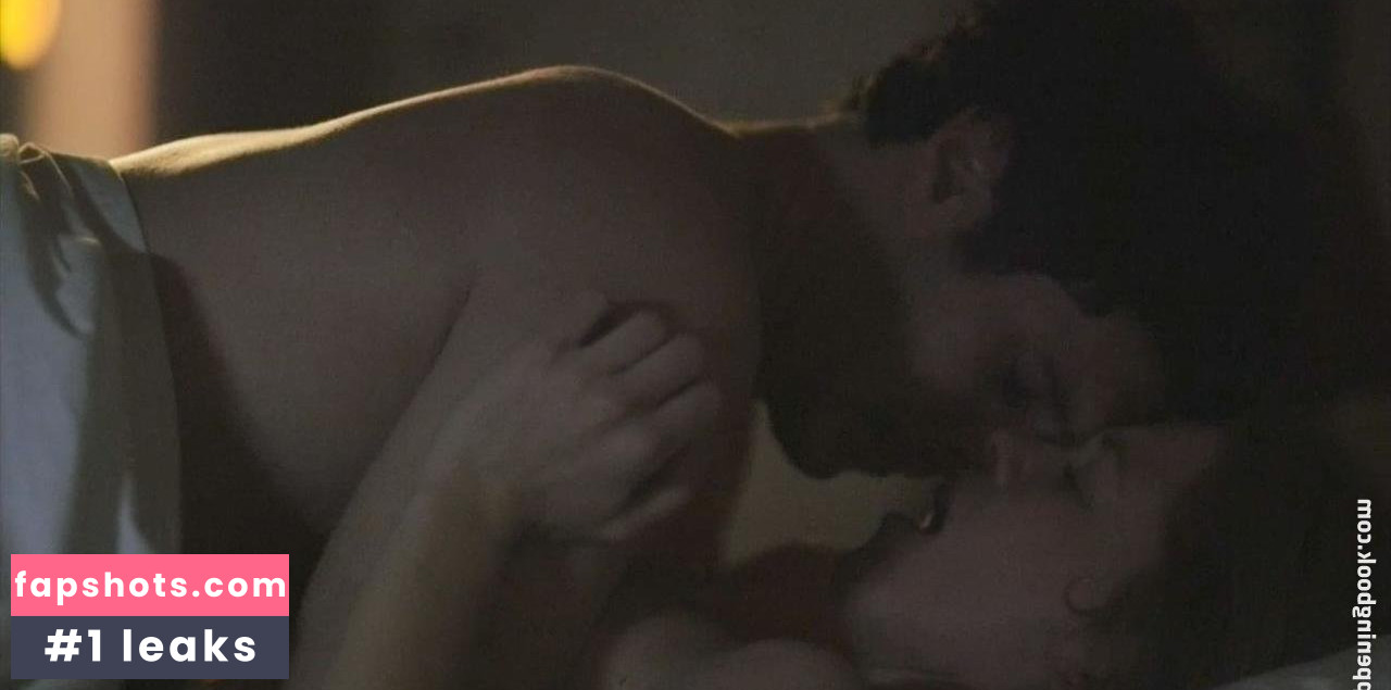 Lisa Joyce gallery photo #37