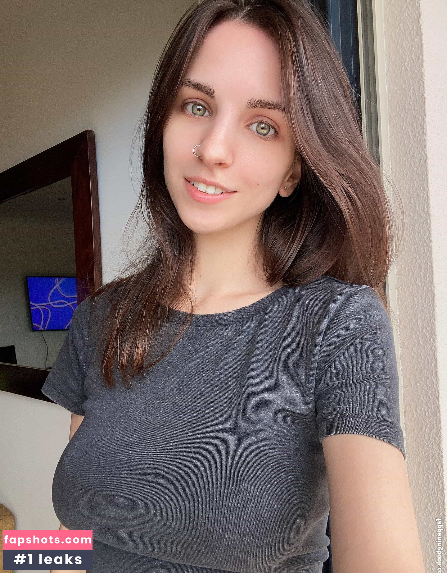 Lisa Joyce gallery photo #7