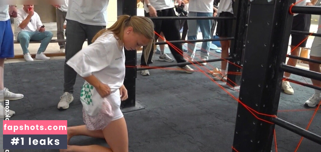 Lisa Küppers gallery photo #21