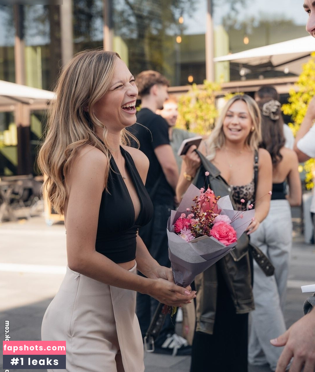 Lisa Küppers gallery photo #39