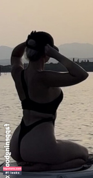 Lisa Kurzhals gallery photo #18