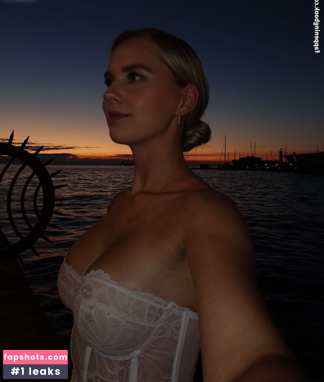 Lisa Kurzhals gallery photo #23