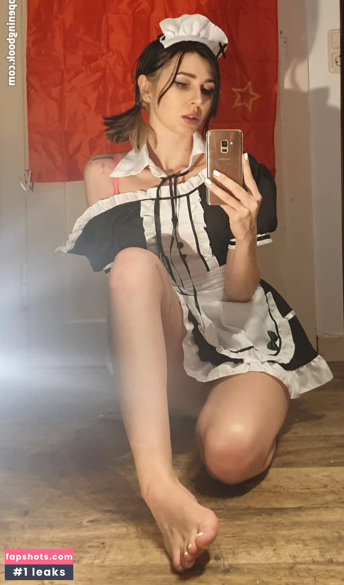 Lisa Licentia gallery photo #23