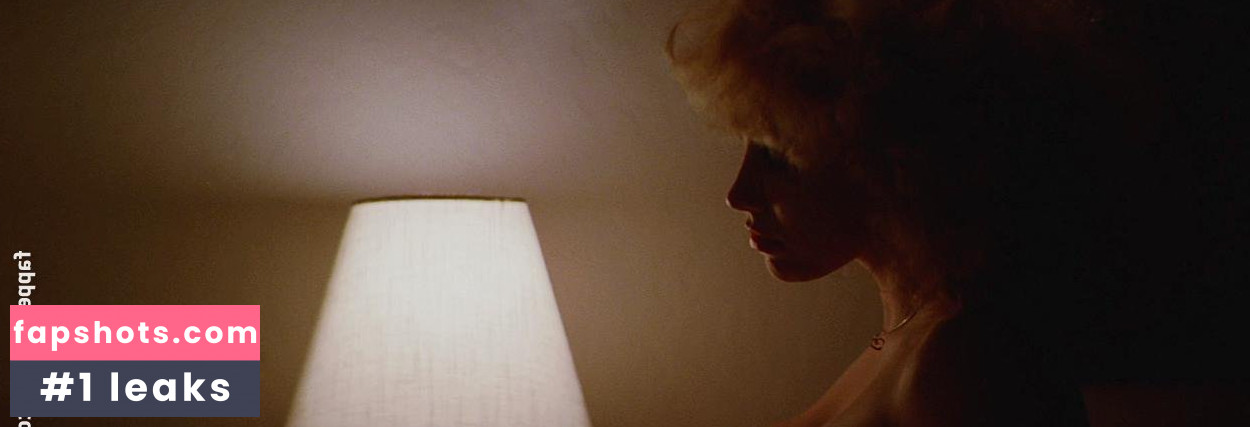 Lisa London gallery photo #2