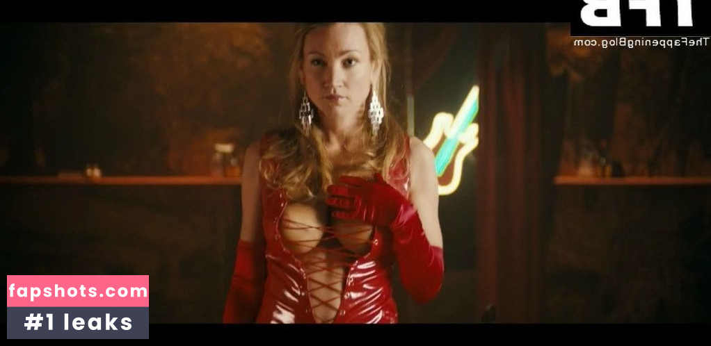 Lisa Maria Potthoff nude babe gallery