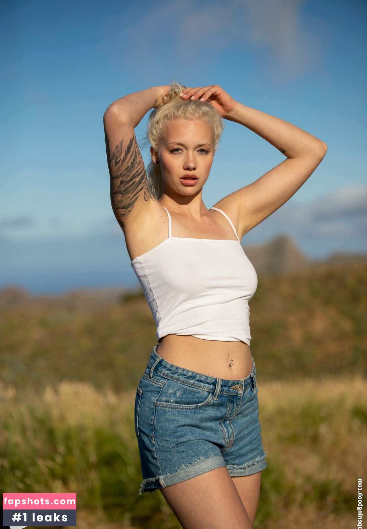 Lisa Modpali Nude Leaks OnlyFans Photos #20 - LeakJerk