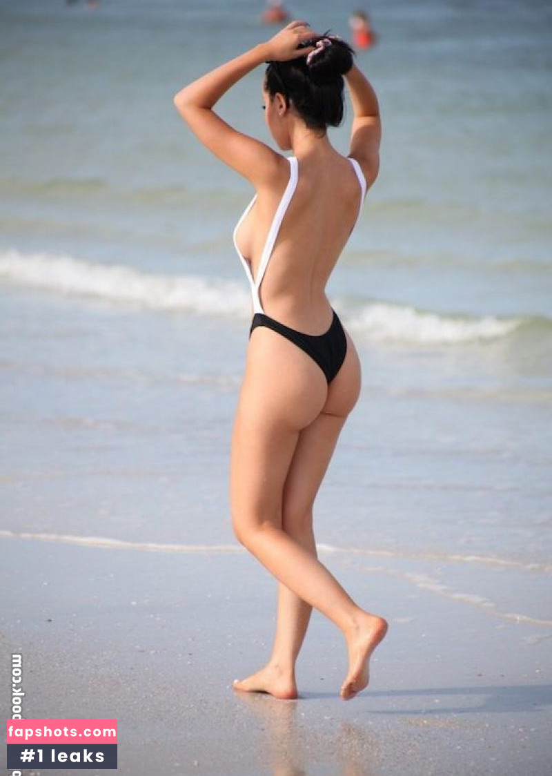 Lisa Opie gallery photo #264