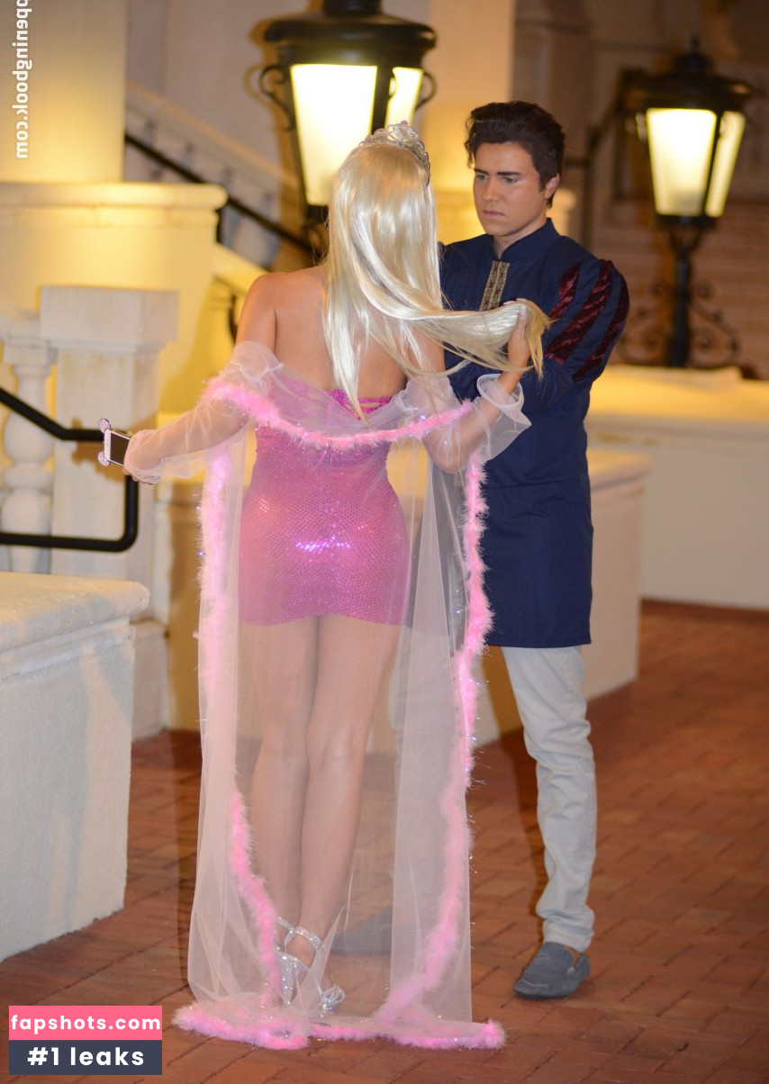 Lisa Opie gallery photo #595