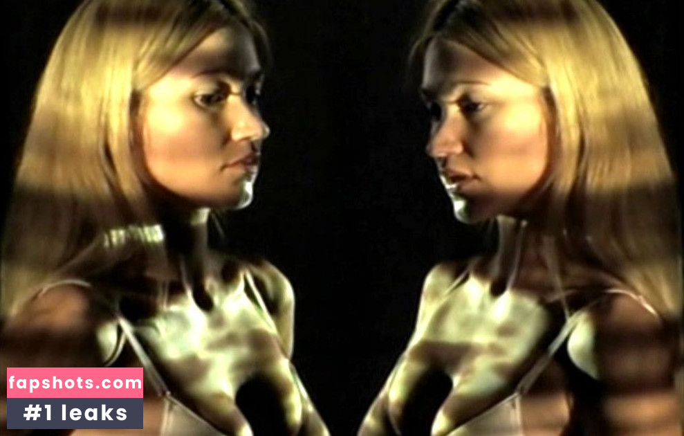 Lisa Potthoff gallery photo #21