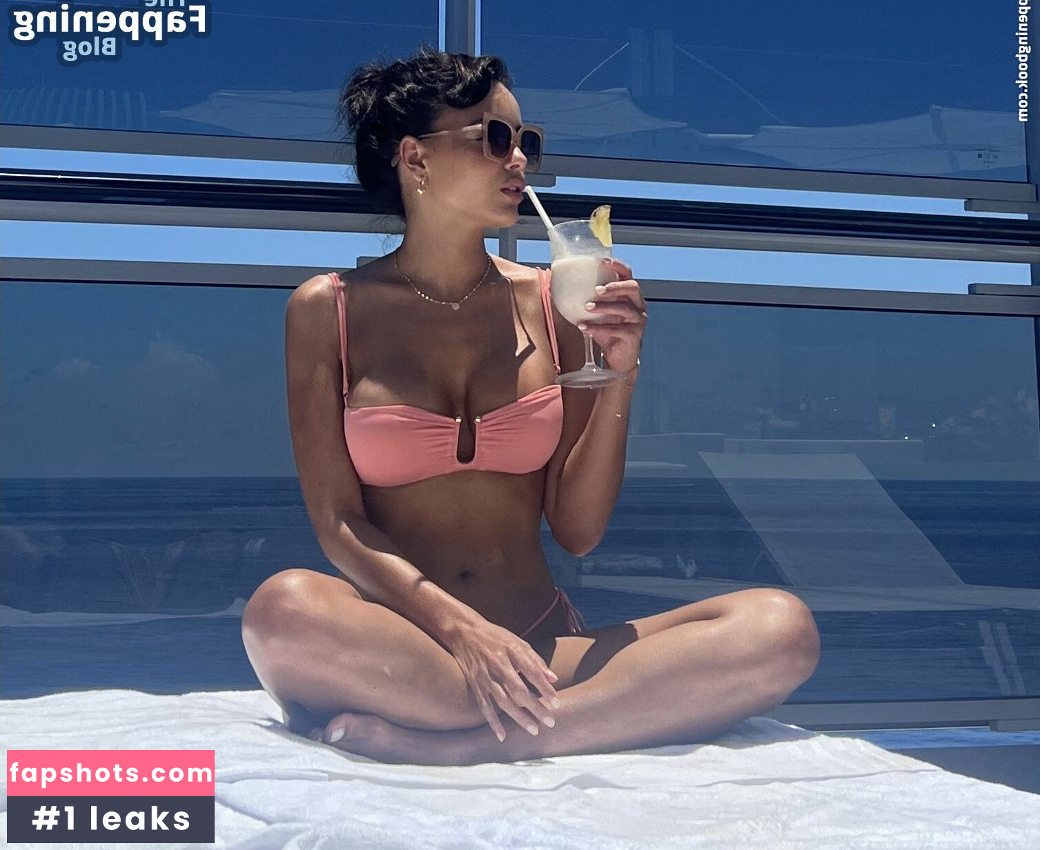 Lisa Ramos gallery photo #55