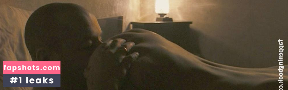 Lisa Ray gallery photo #2