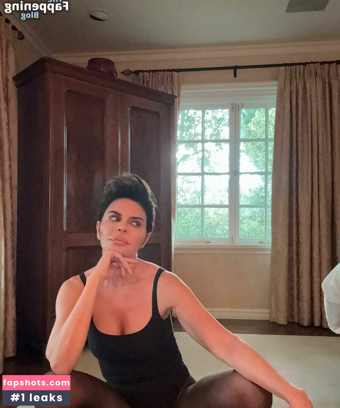 Lisa Rinna Nude Leaks OnlyFans Photos #38 - Fapshots