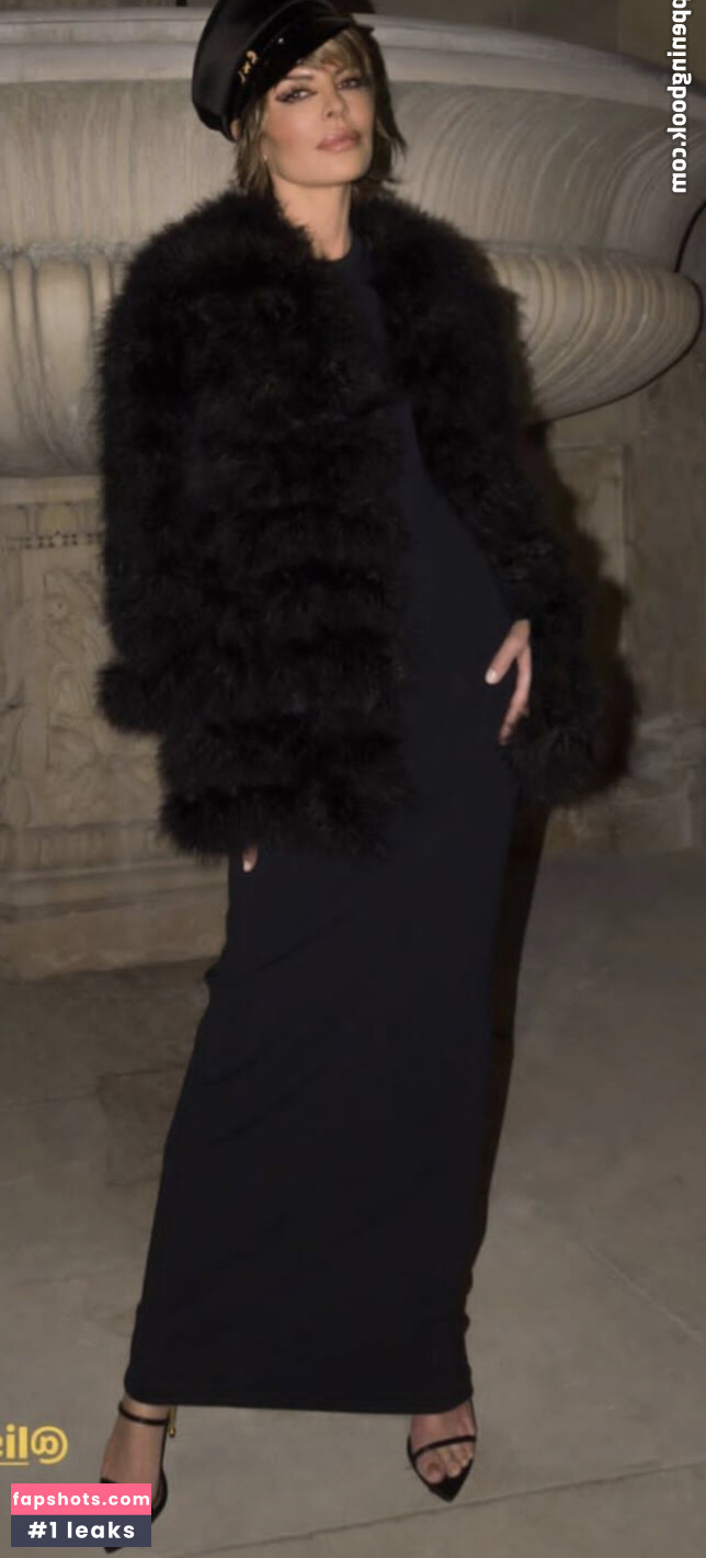 Lisa Rinna Nude Leaks OnlyFans Photos #75 - Fapshots