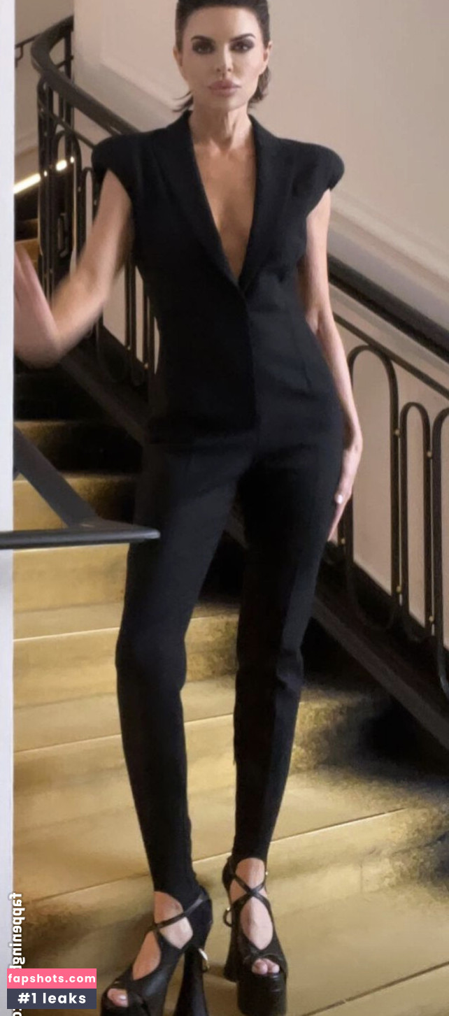 Lisa Rinna Nude Leaks OnlyFans Photos #79 - Fapshots