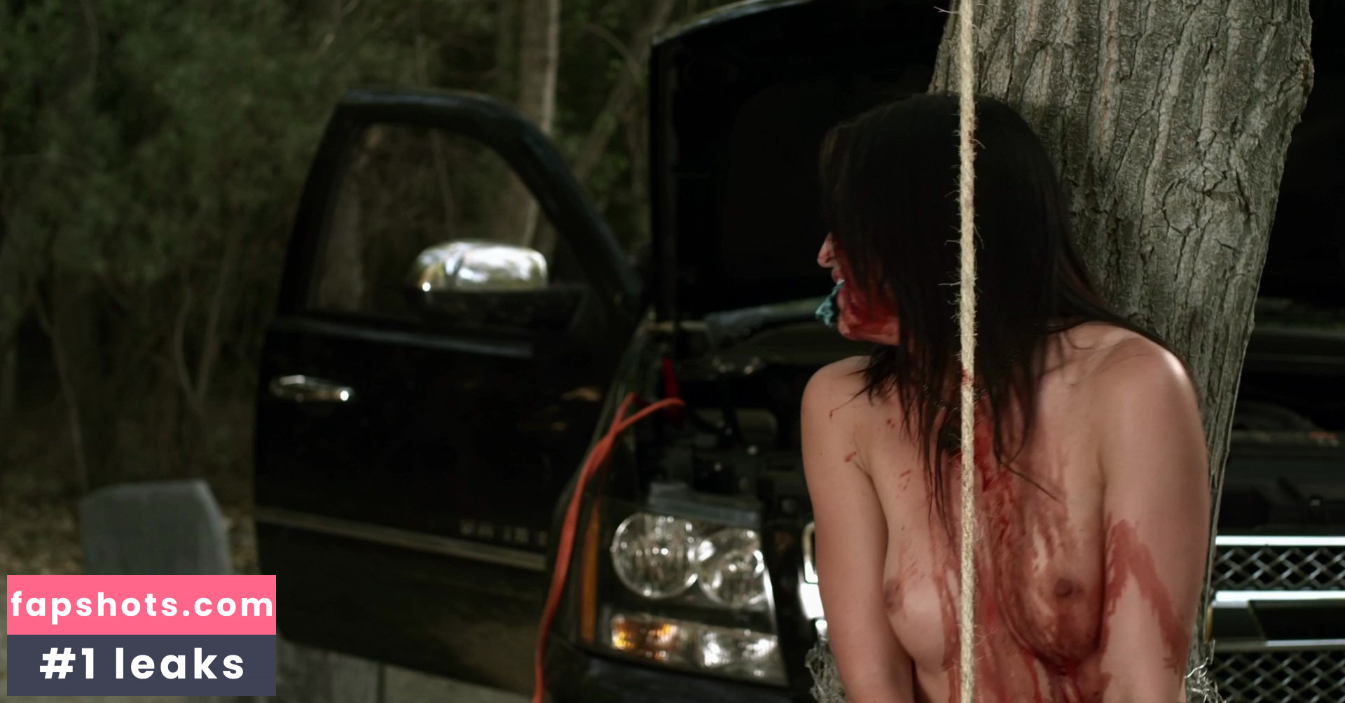 Lisa Younger gallery photo #2