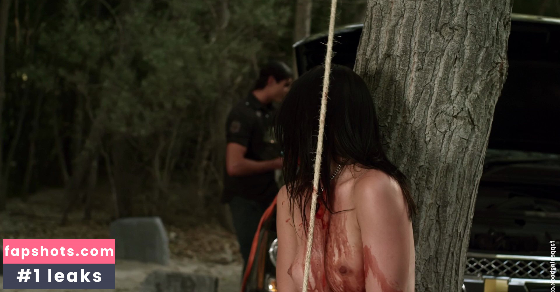 Lisa Younger gallery photo #7