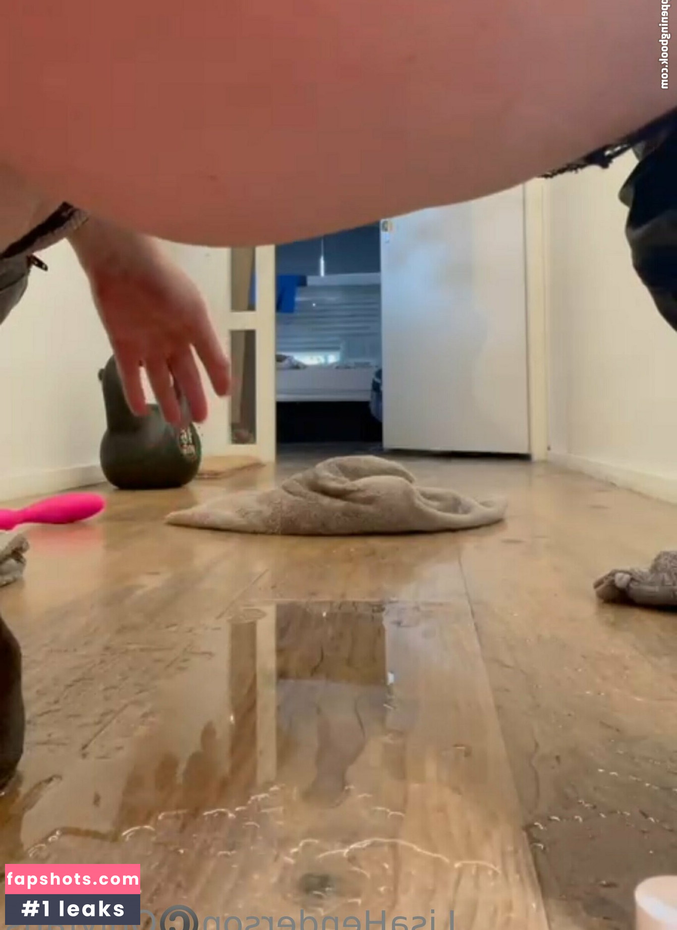 lisahenderson2 gallery photo #3