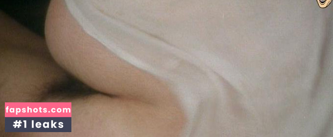 Lise Danvers gallery photo #4