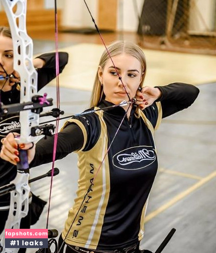 Lisell Jaatma gallery photo #3