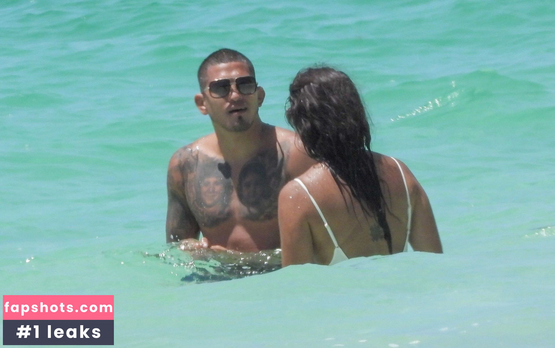 Lisette Gadzuric gallery photo #30