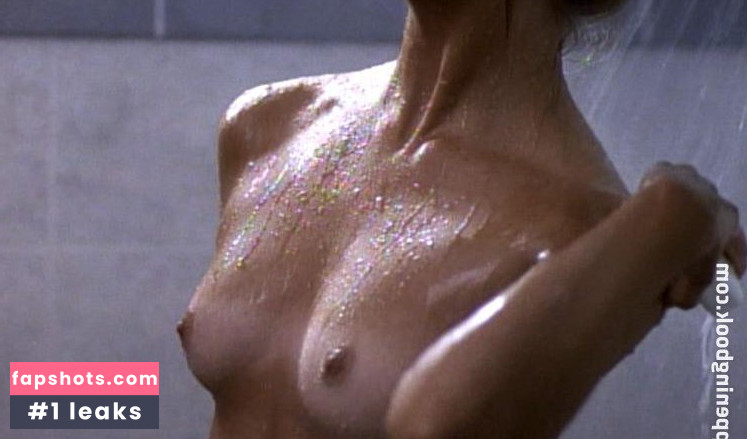 Lisha Snelgrove gallery photo #8