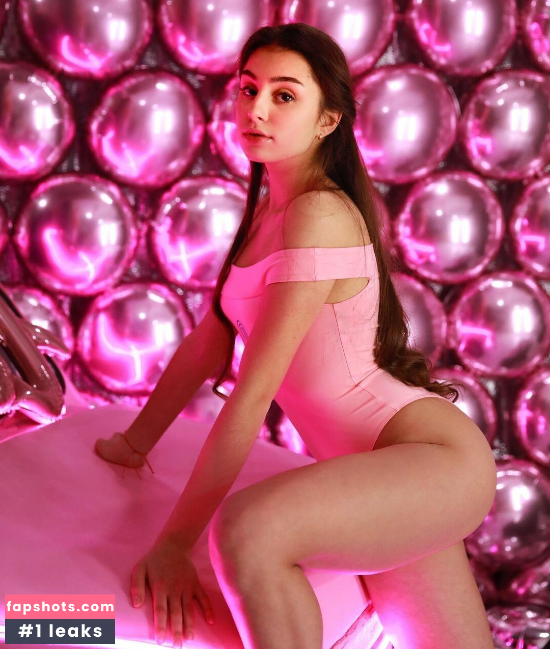 LisiFlex gallery photo #225