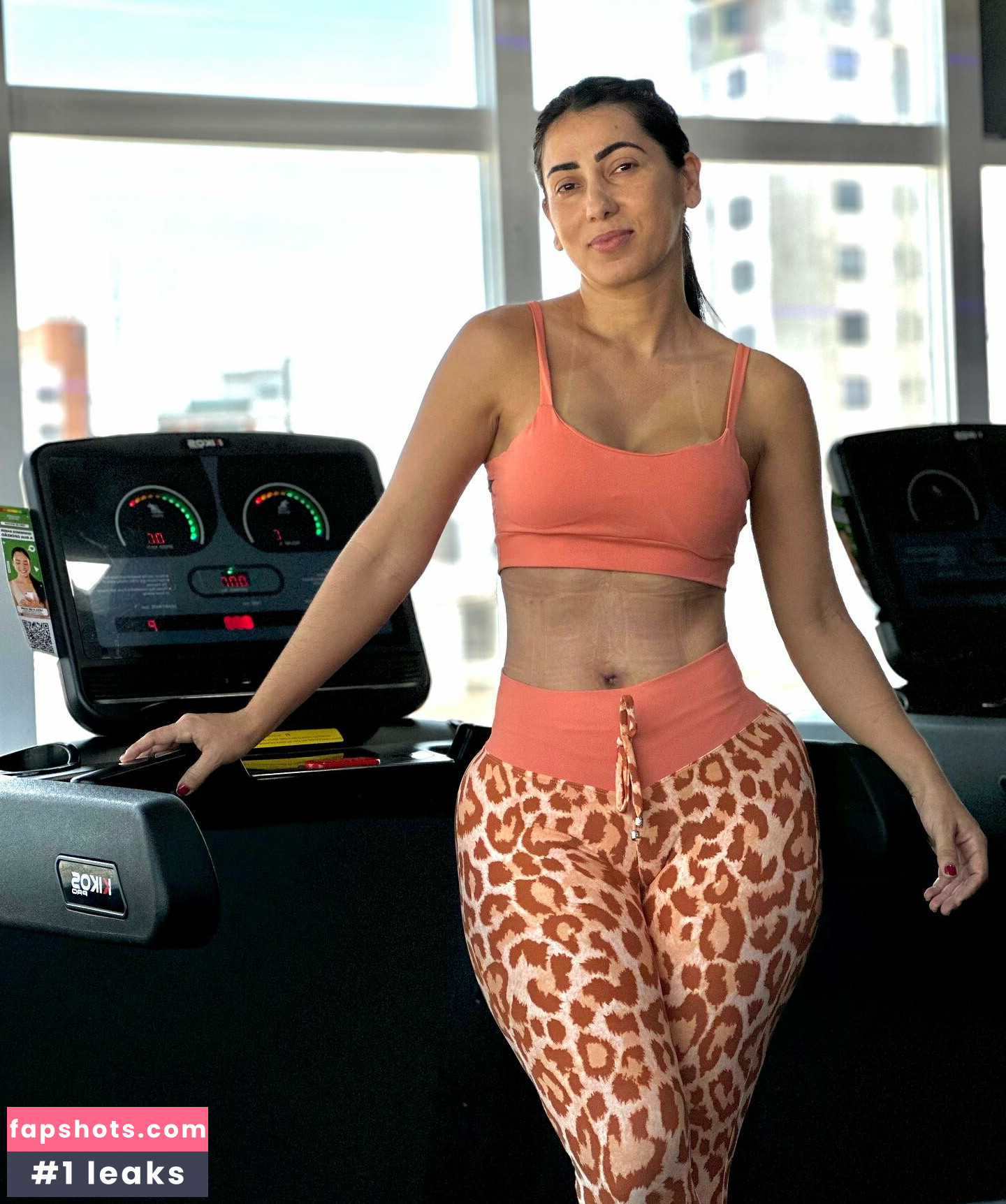 Lismara Moreira gallery photo #5