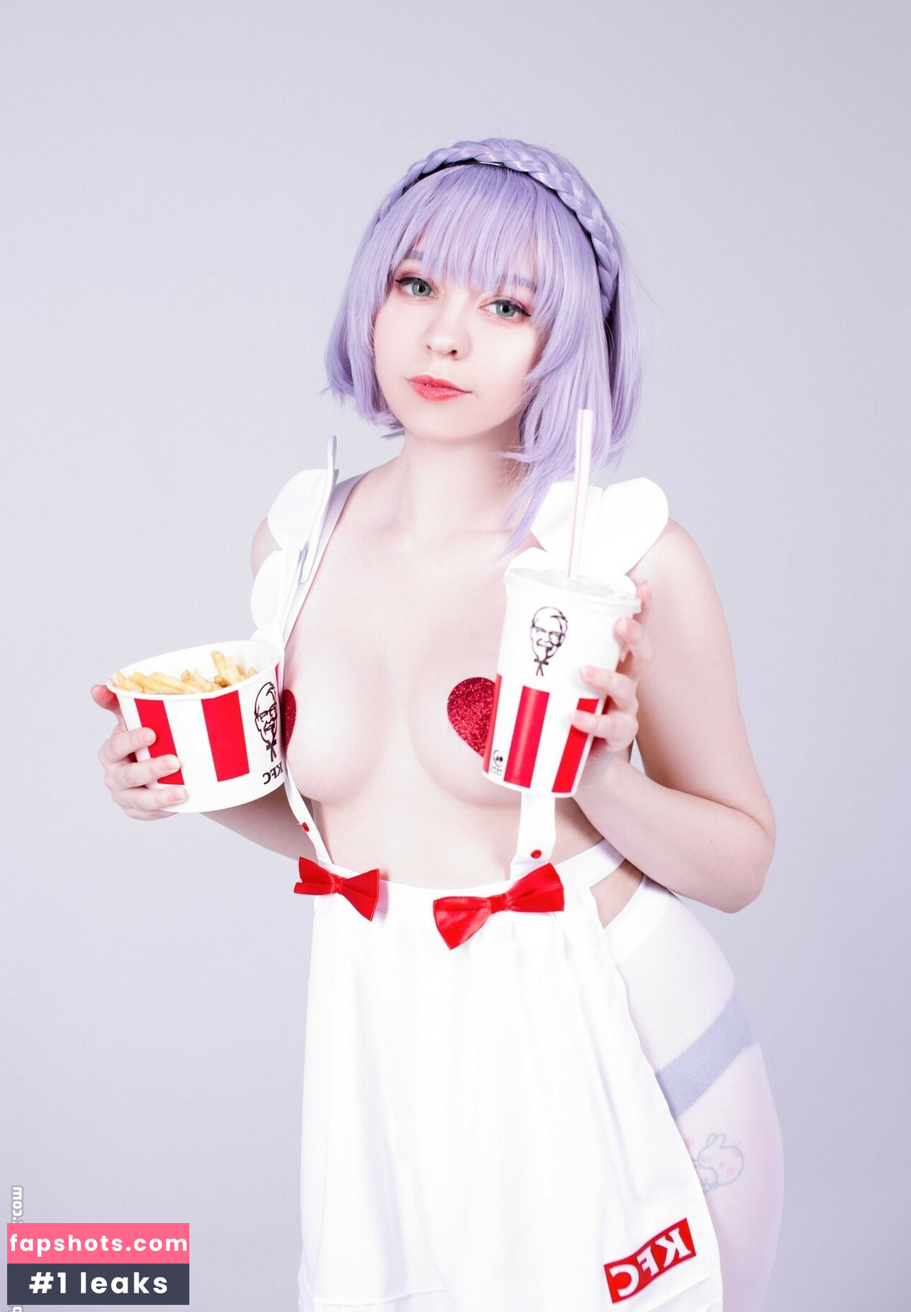 Lissa Cosplay gallery photo #24