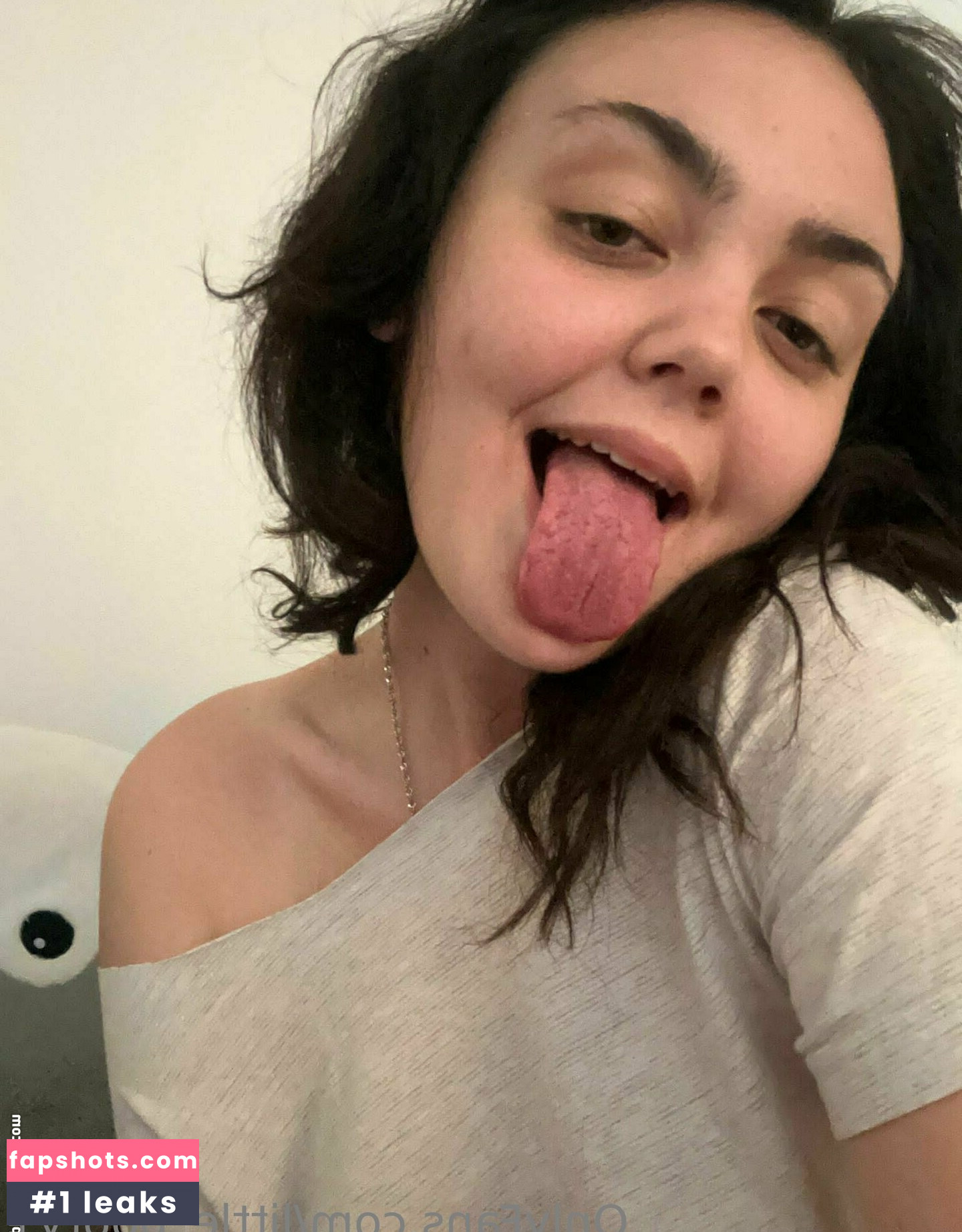 little_booty1 gallery photo #3