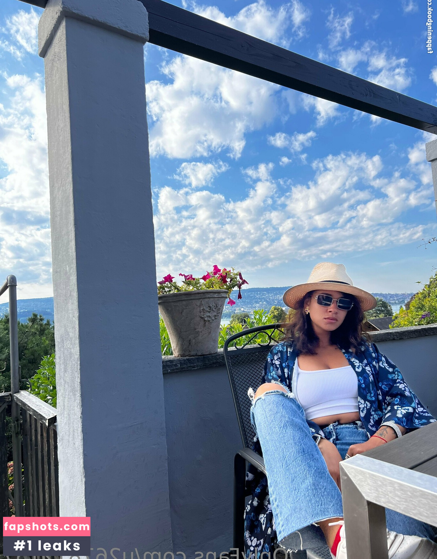 little_dixie gallery photo #2