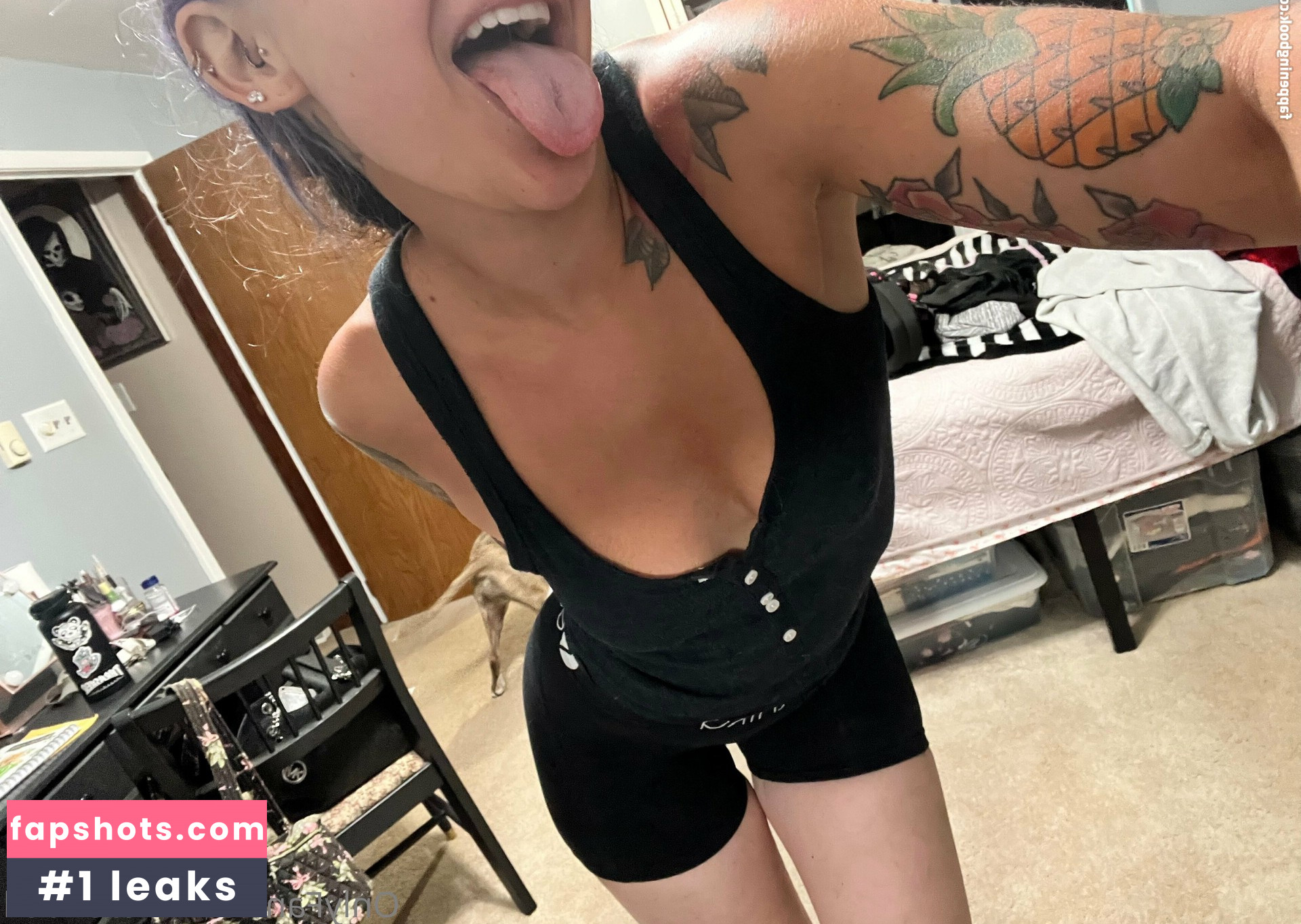 Little Doll gallery photo #12