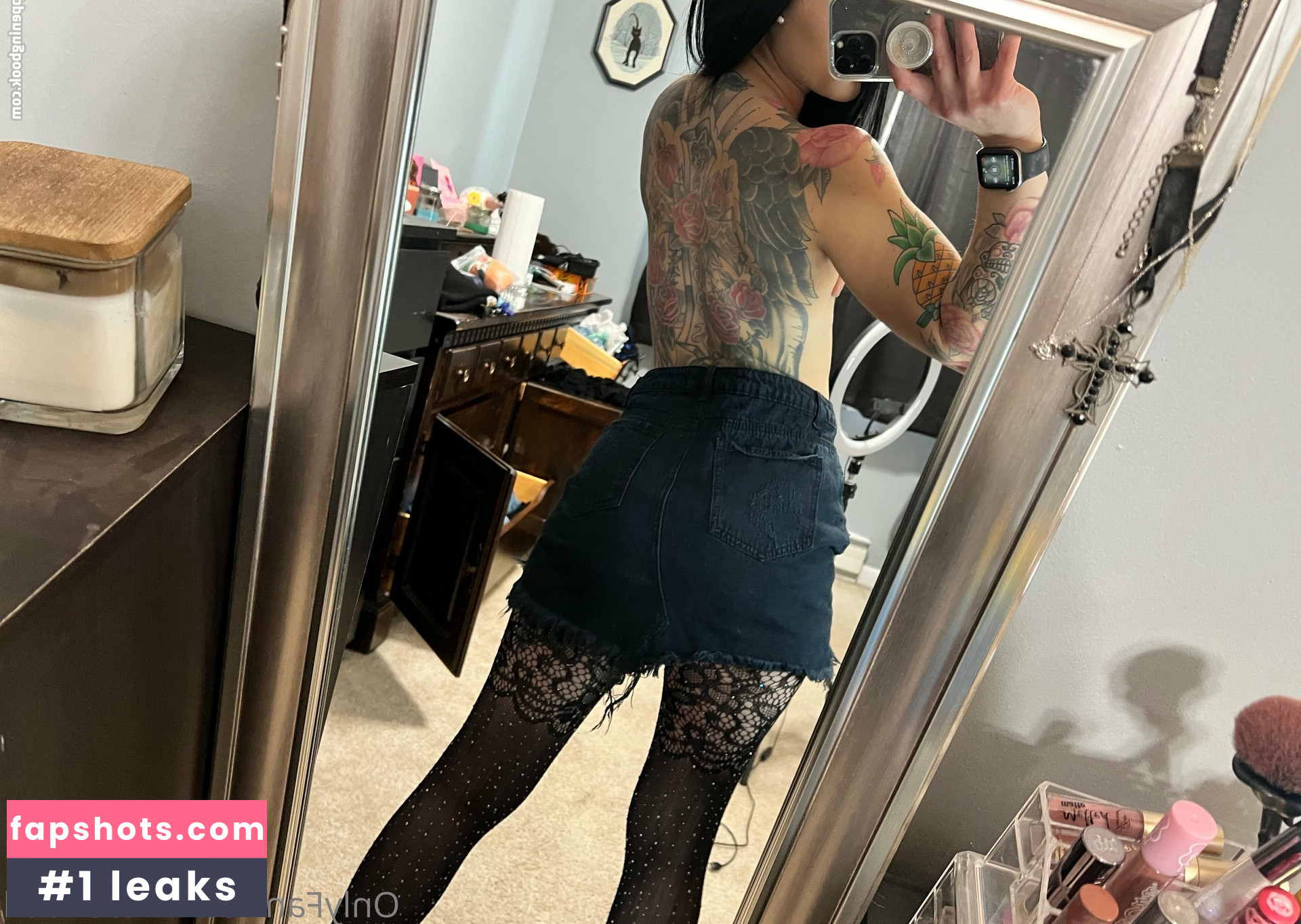 Little Doll gallery photo #16