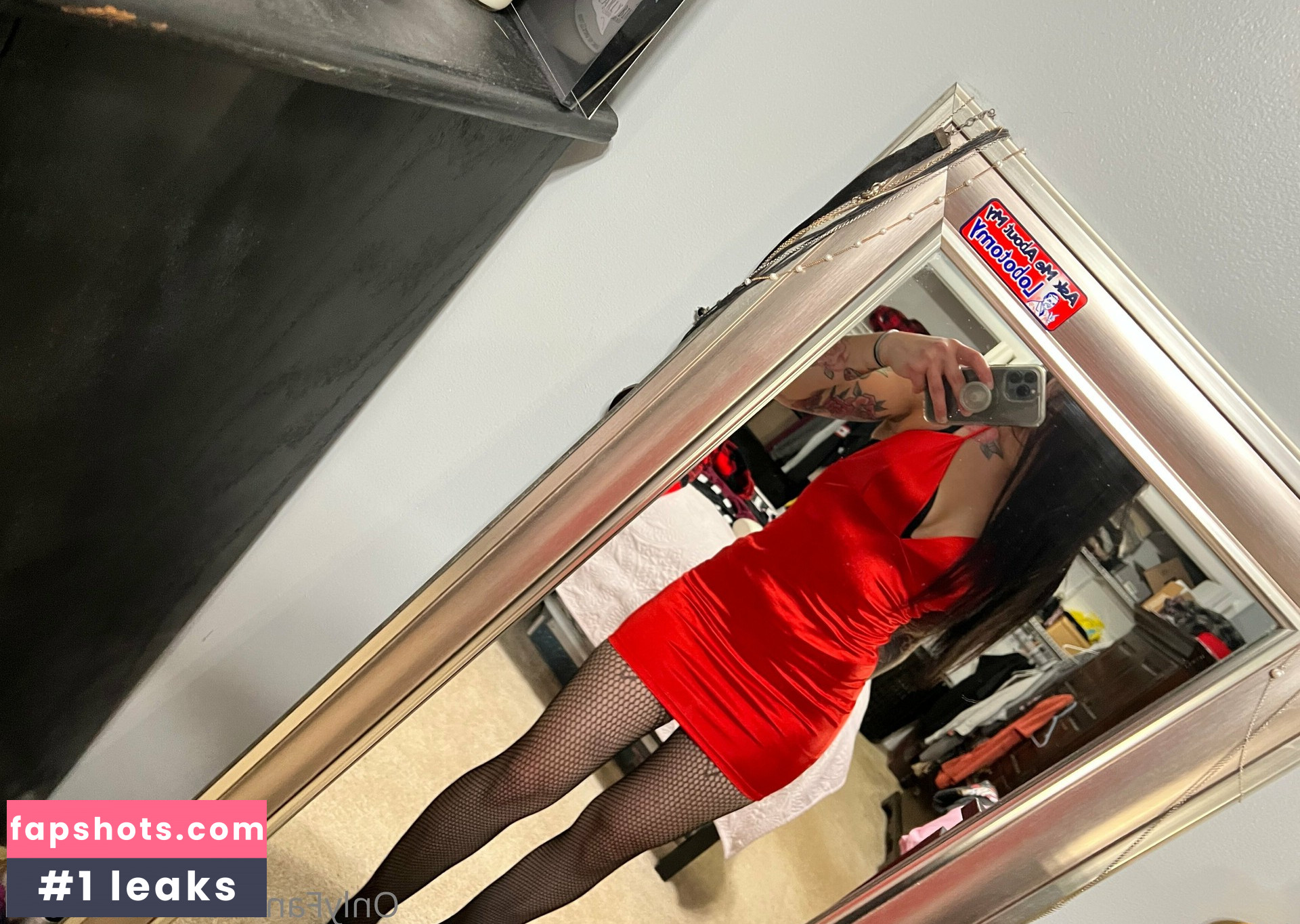 Little Doll gallery photo #20