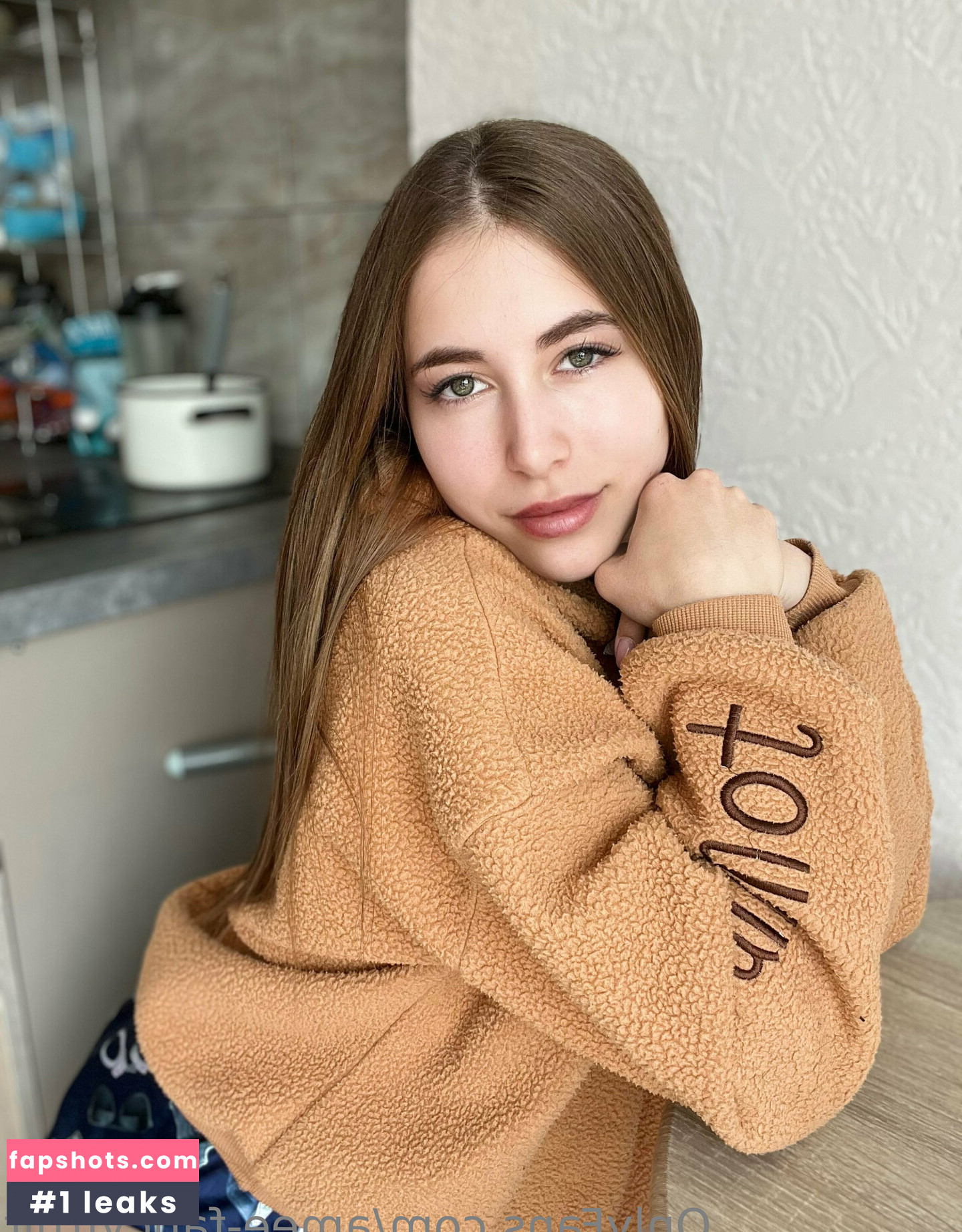 little-lisa gallery photo #29