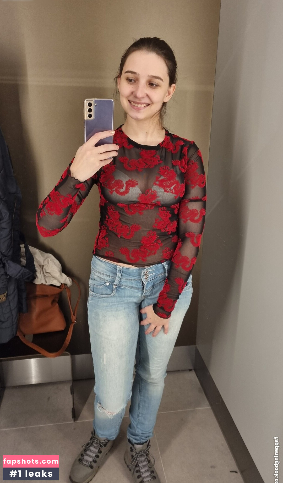 Little Nika aka littlecutenika gallery photo #16