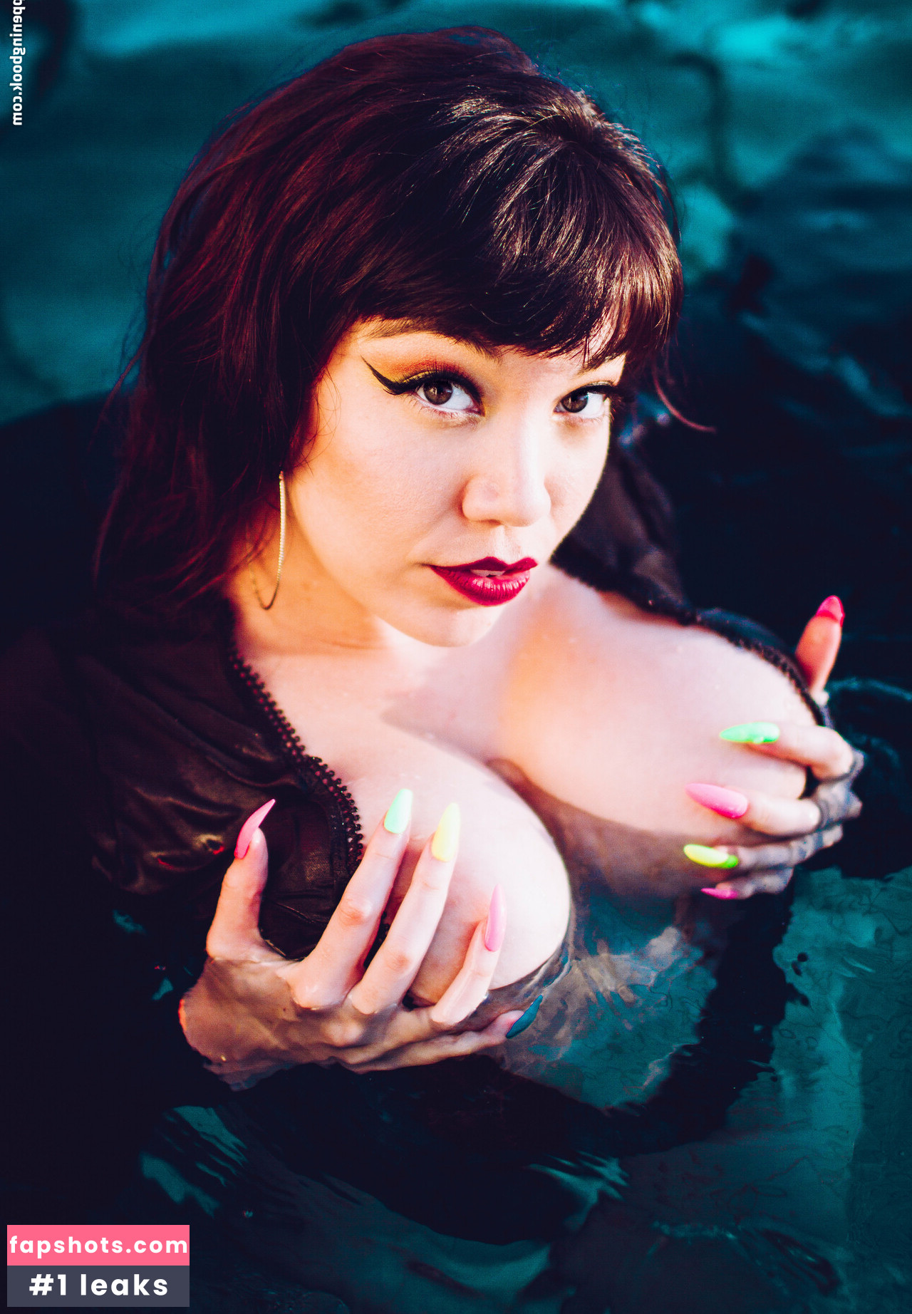 Little Puck gallery photo #102