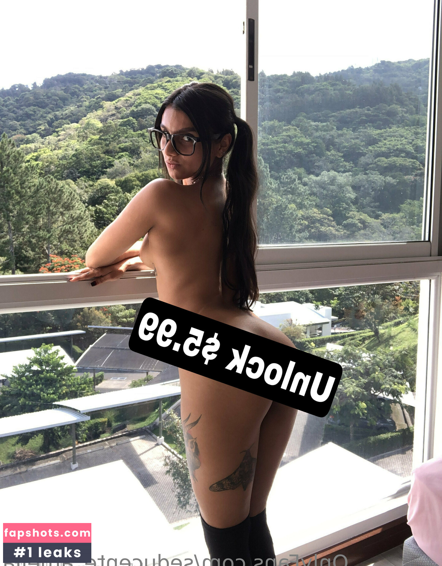 little_waifu gallery photo #10