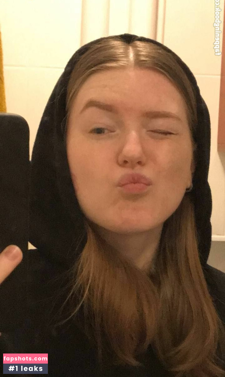 little_wendy gallery photo #14