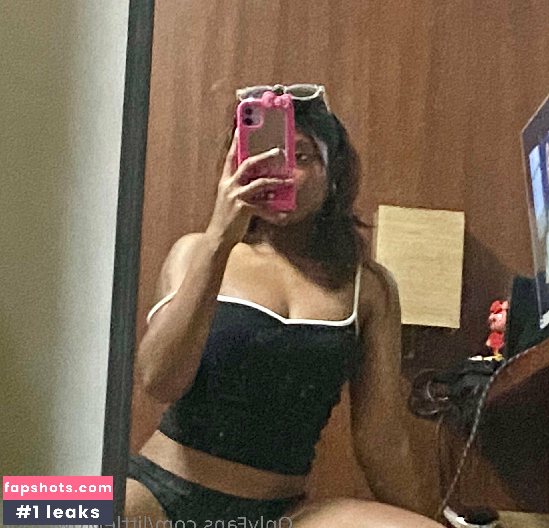 Littlebrownthot nude babe gallery