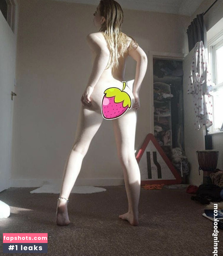 littleflitter nude babe gallery