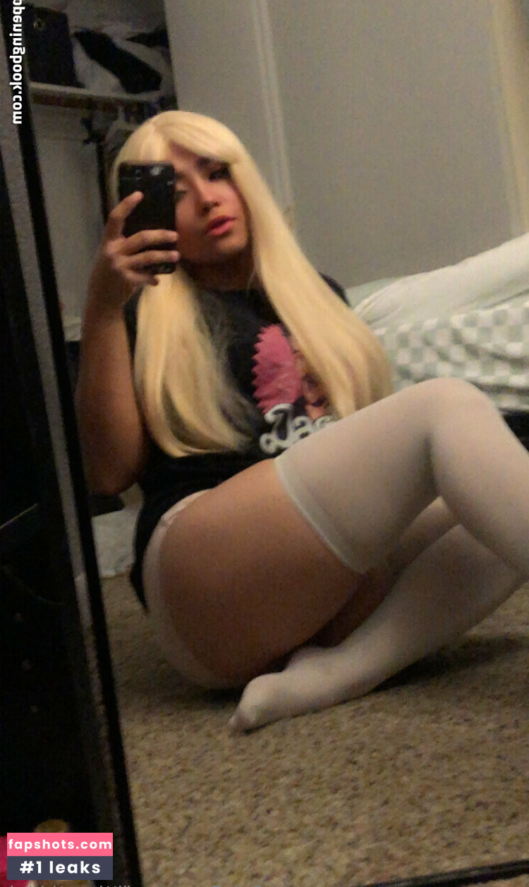 littlegothbird gallery photo #5