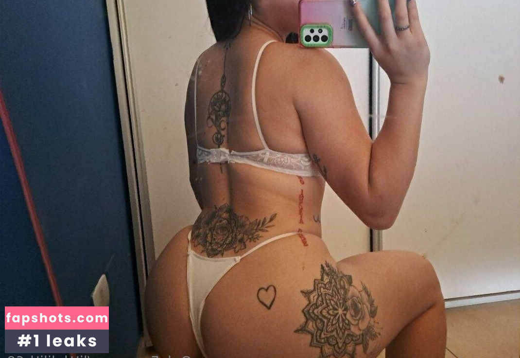 littlelilith69 gallery photo #11