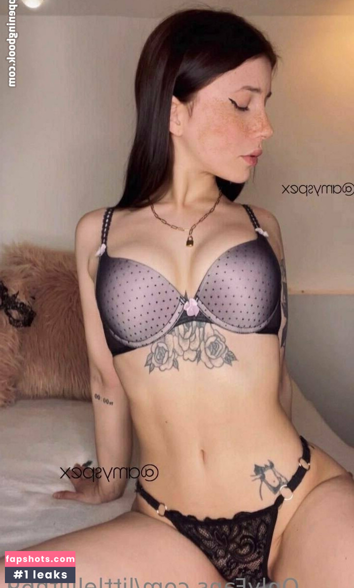 littlelilith69 gallery photo #14