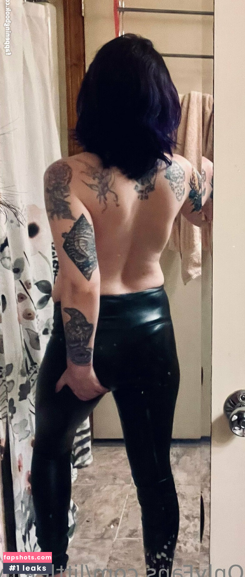 littlelolly89 gallery photo #23