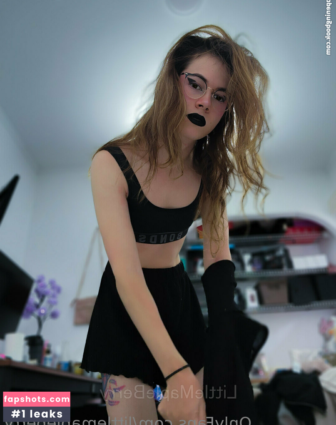 LittleMapleBerry gallery photo #14