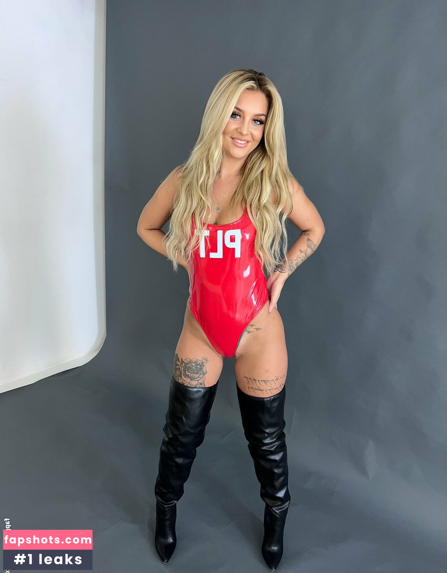 Littlemissblond Nude Leaks OnlyFans Photos #21 - LeakJerk