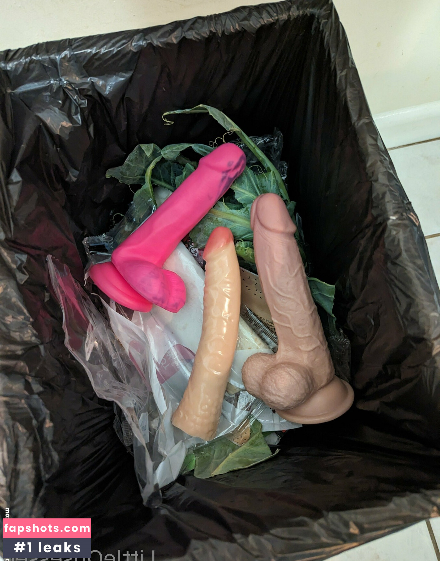 LittleObsessed Filtración Desnuda OnlyFans Foto #19 - Fapshots