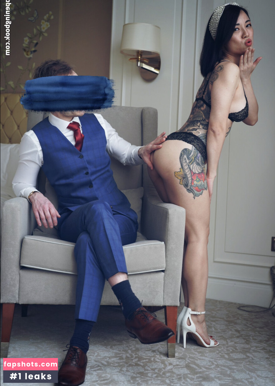 Littlequeanpiggy Nude Leaks OnlyFans Photos #5 - LeakJerk