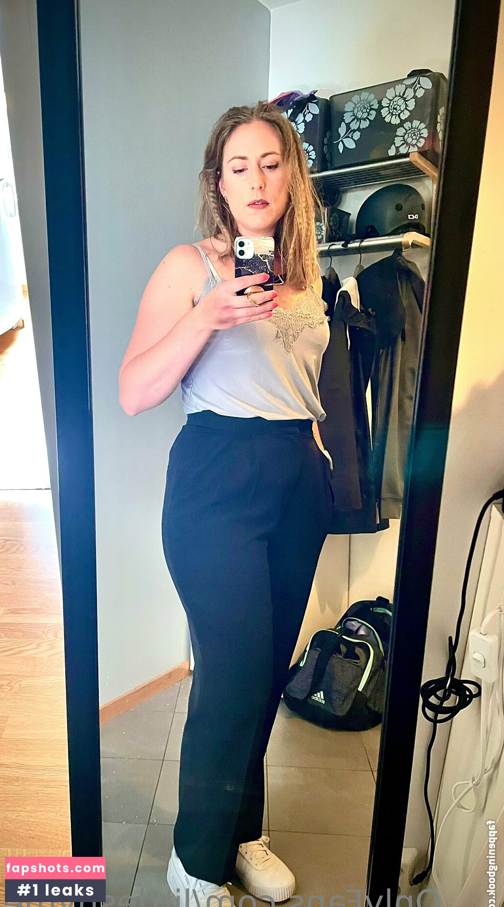 littleshyme gallery photo #2